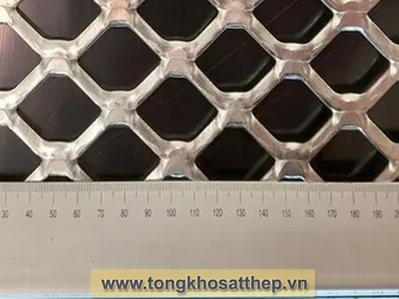 Lưới Thép Dập Giãn (Expanded Metal) – tongkhosatthep.vn gallery 2
