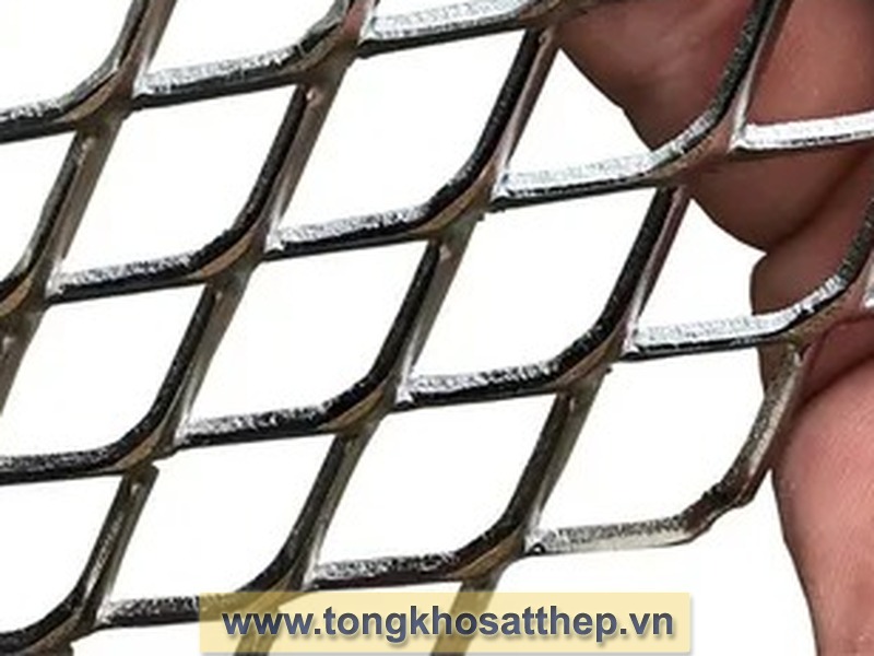 Lưới Thép Dập Giãn (Expanded Metal) – tongkhosatthep.vn