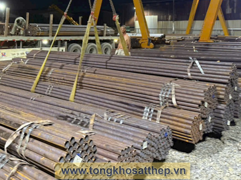 Ống thép hàn DN40 – D49 gallery 1