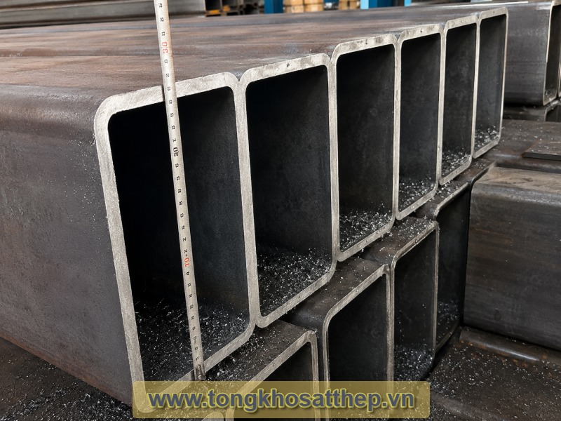 Ống thép hộp chữ nhật 300 x 200 gallery 2