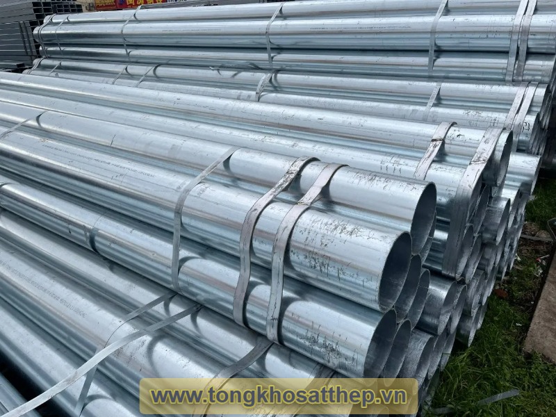 Ống thép mạ kẽm DN200 gallery 2