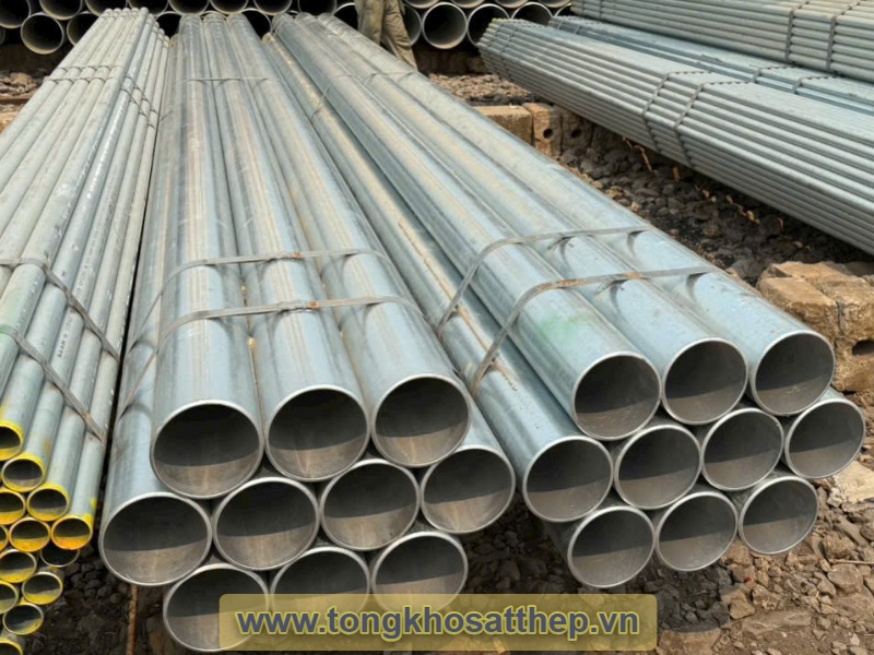 Ống thép mạ kẽm DN80 gallery 1